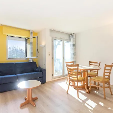 Les Tamaris - Maeva - 4 Personnes Confort Mae-4205 Appartement *